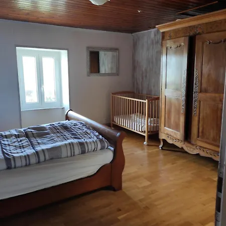 Gasthof Maison D' Ferme Maraichine Bord De Riviere 4*