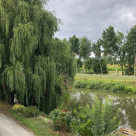 Maison D' Ferme Maraichine Bord De Riviere 4* Damvix